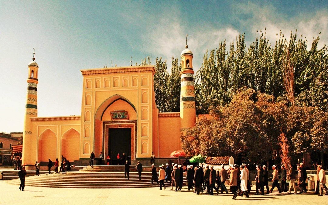تركستان الشرقية والأويغور